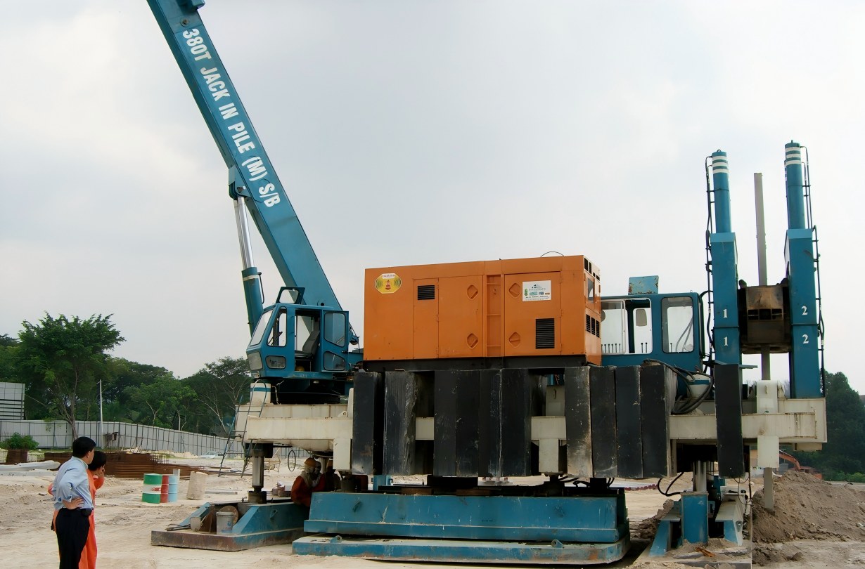 PH380