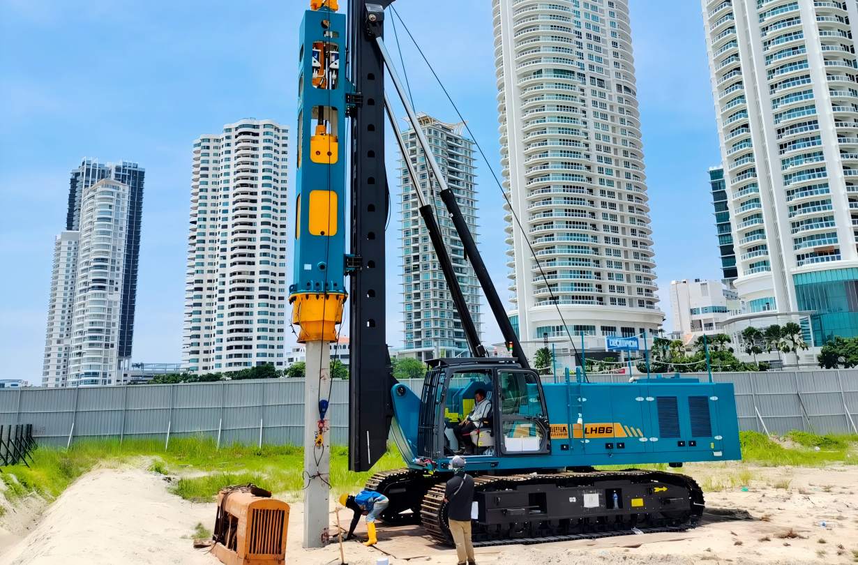 LH86 Step-Walking Rig Supports Malaysia Housing Project, Driving Efficiency via 360° Rotation and Intelligent Systems