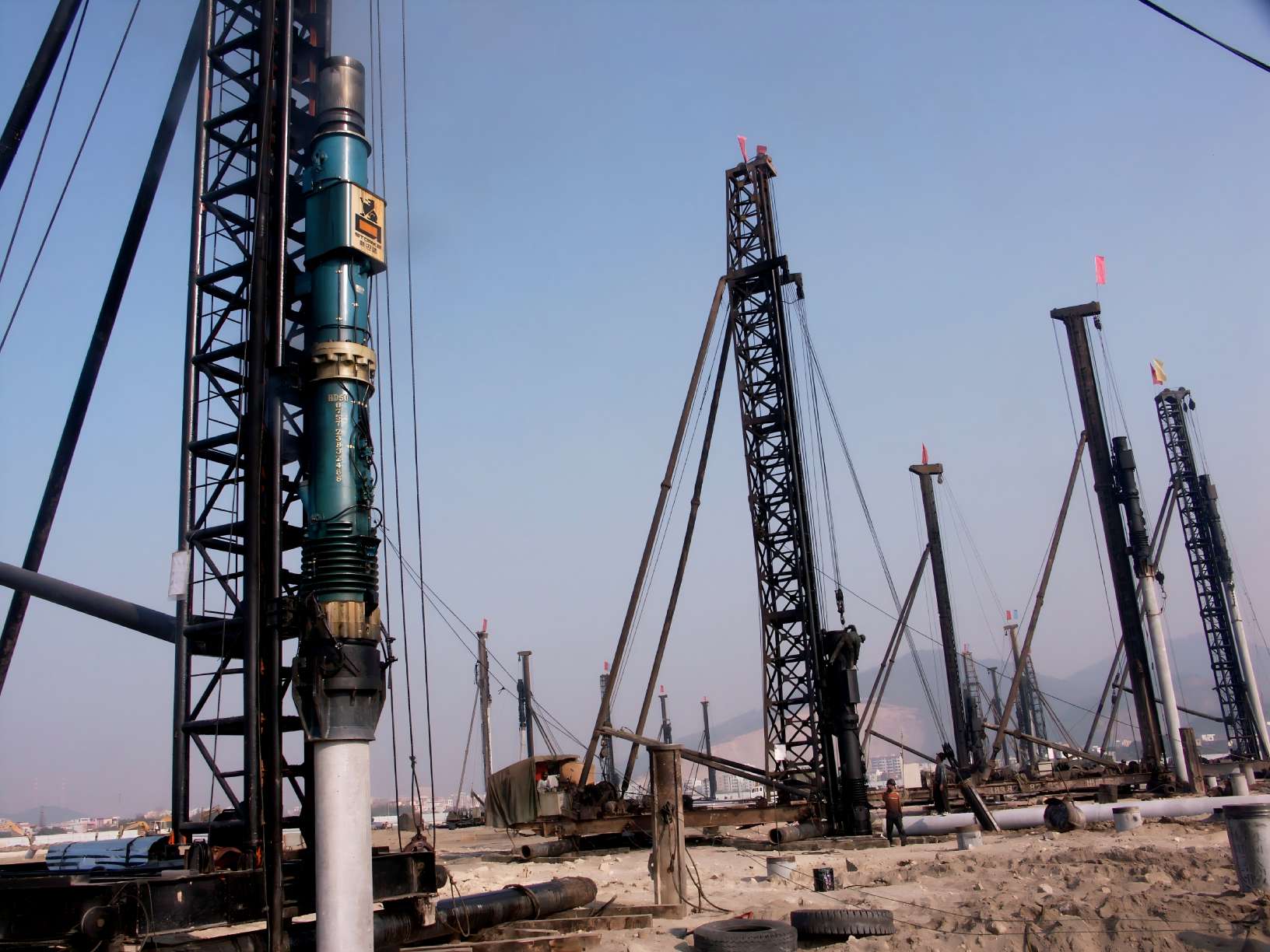 Over 50 STARKE Diesel Hammers Mobilized at Guangzhou Asian Games Village, Setting a Benchmark for Cluster Operations