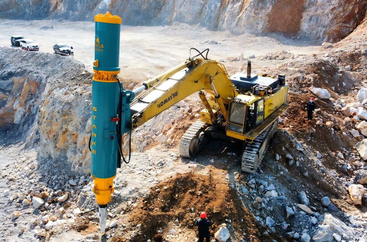 HHR100 Mining Hammer Debuts in Huizhou, Redefining Efficiency with 4x Productivity Advantage