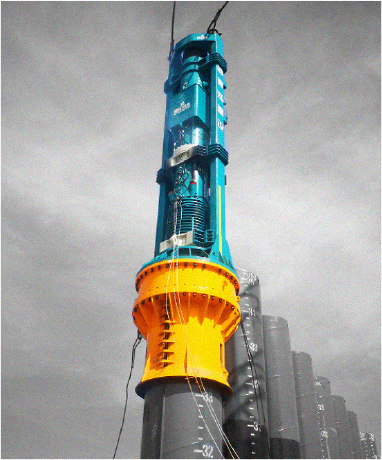 Diesel Hammer + 
Crawler Crane
