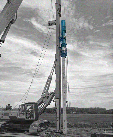 Diesel Hammer + 
Crawler Piling Rig