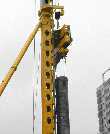Hydraulic Crawler Piling Rig + 
Hydraulic Vibratory Hammer